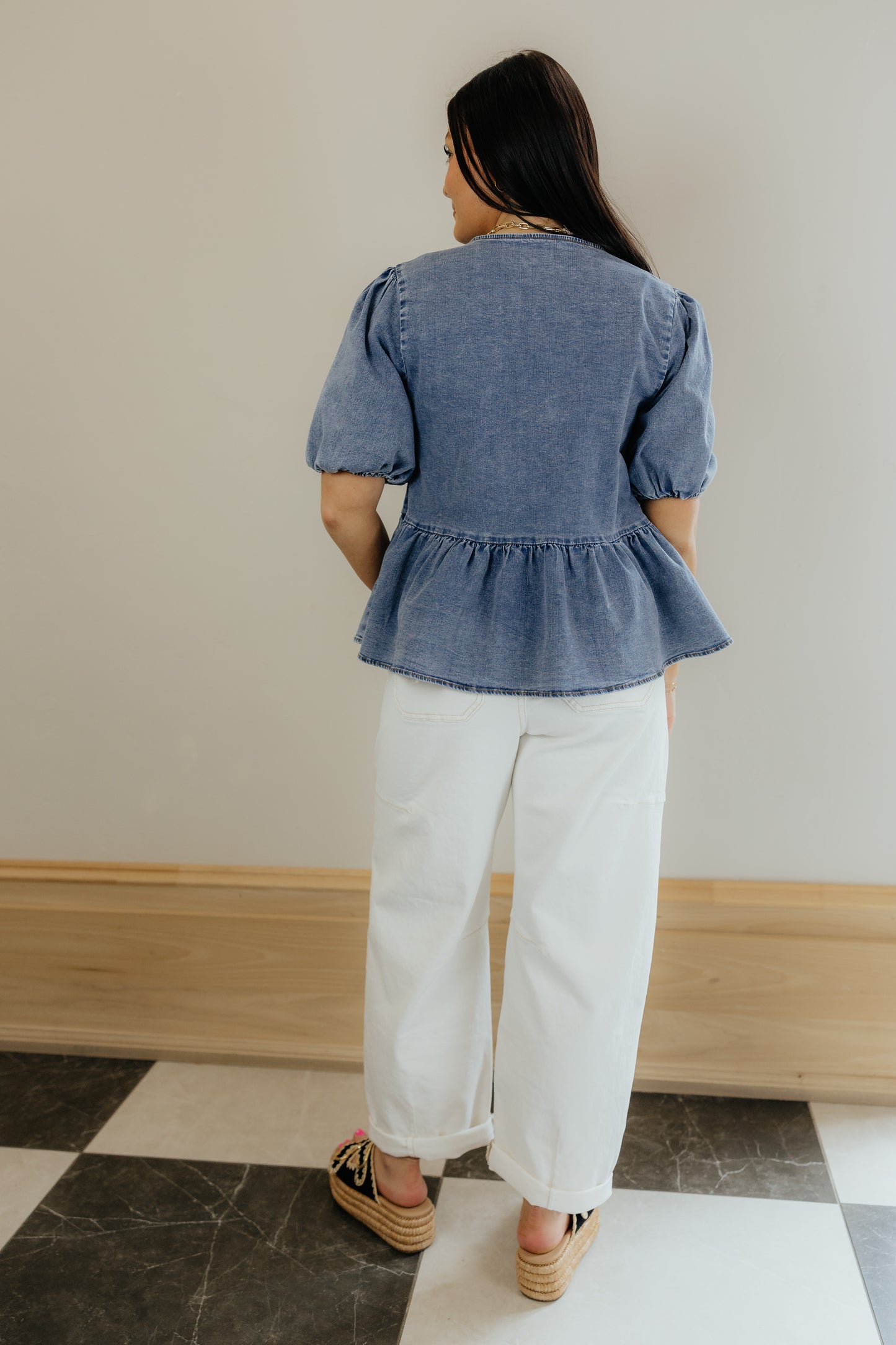 Serene Knot Top