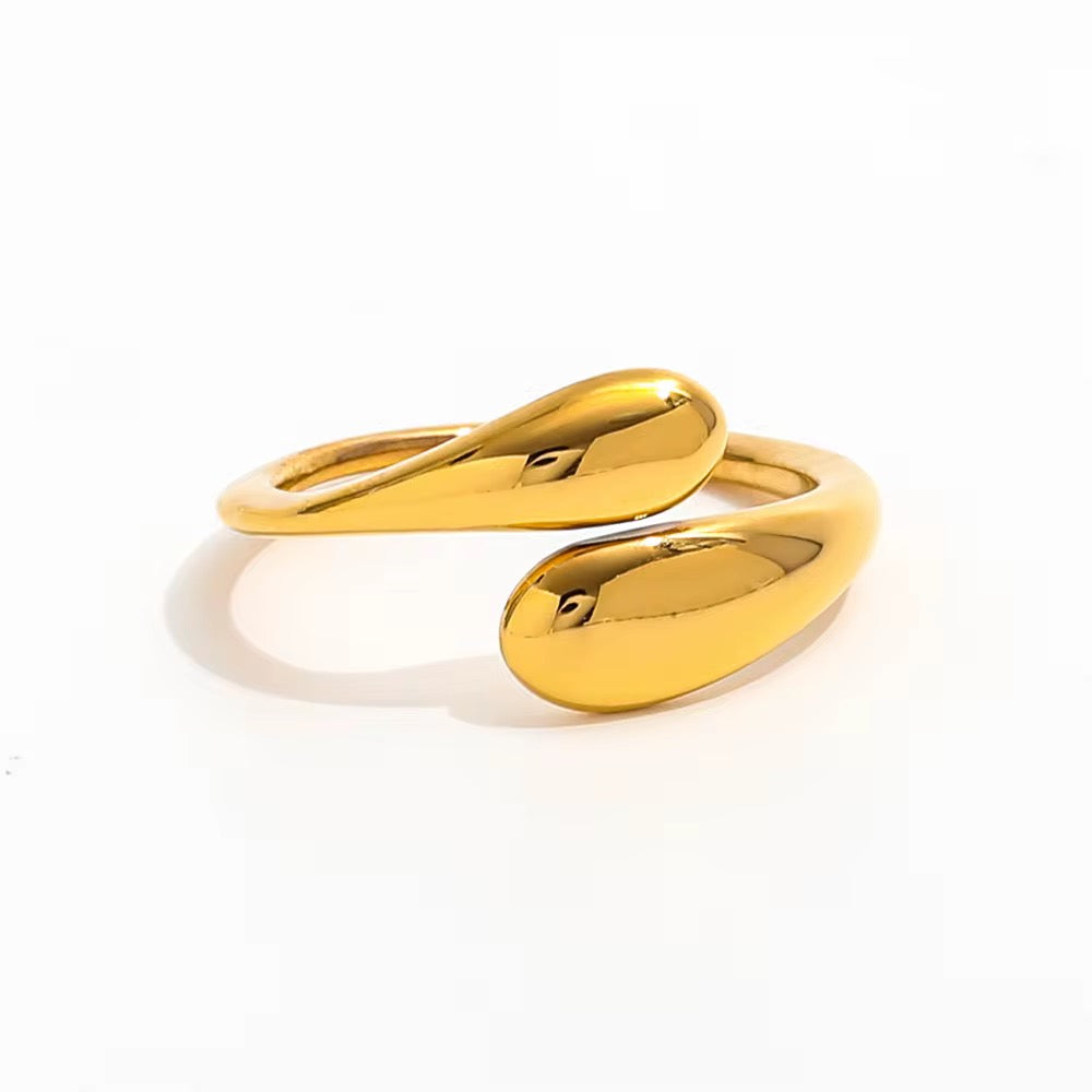 Serpentine Embrace Ring
