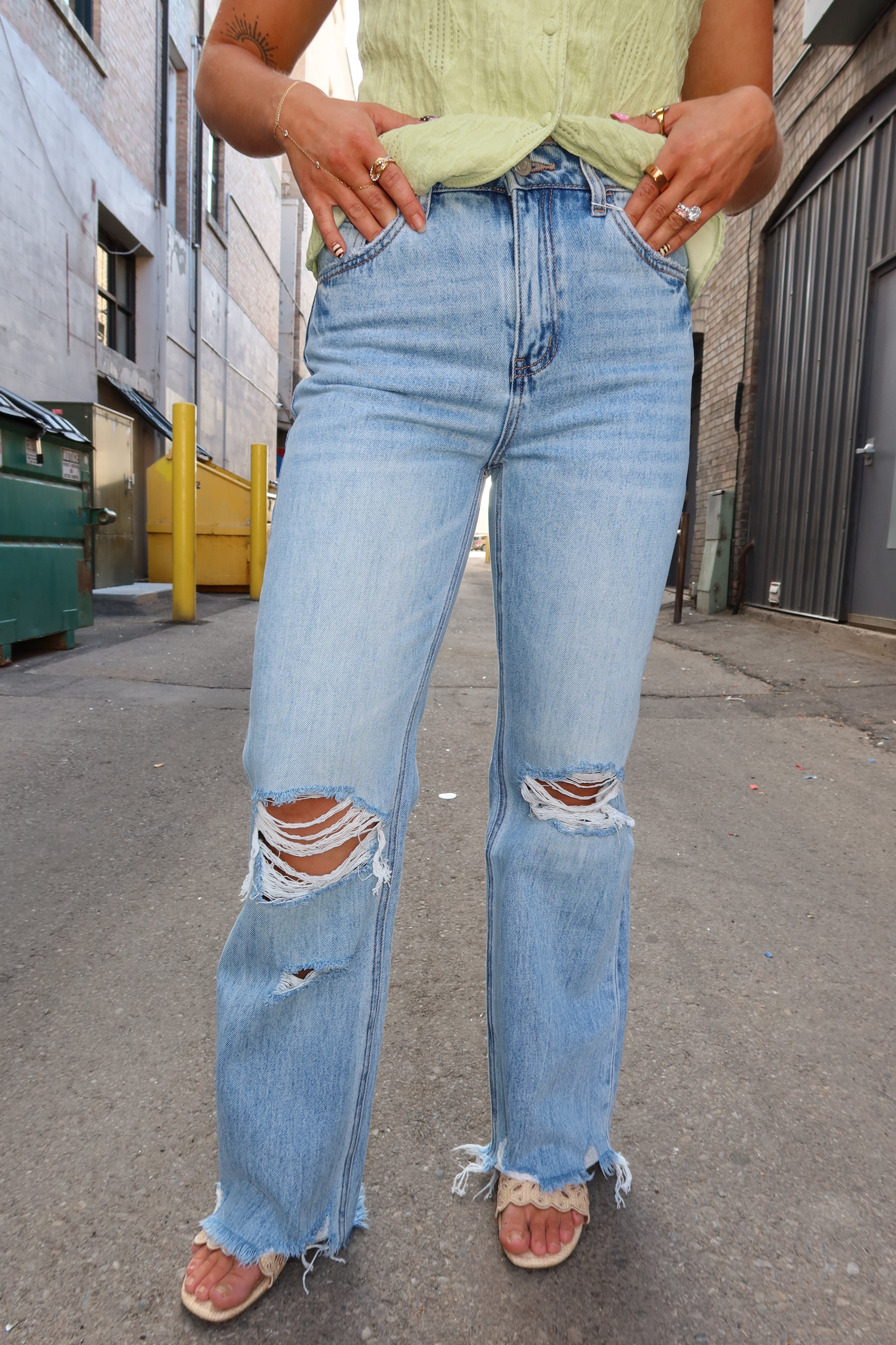 Vervet Crystal Blue Jeans