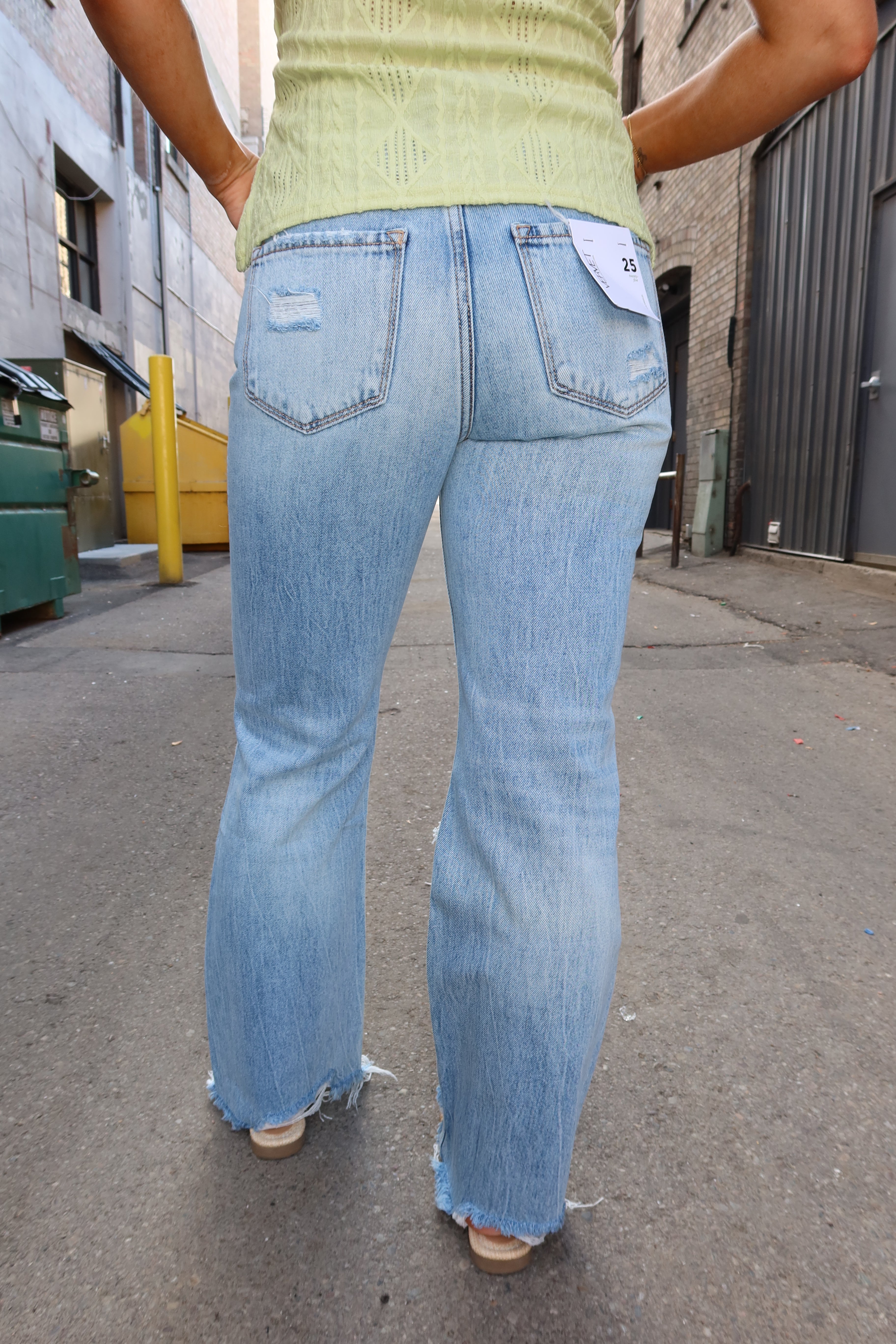 Vervet Crystal Blue Jeans