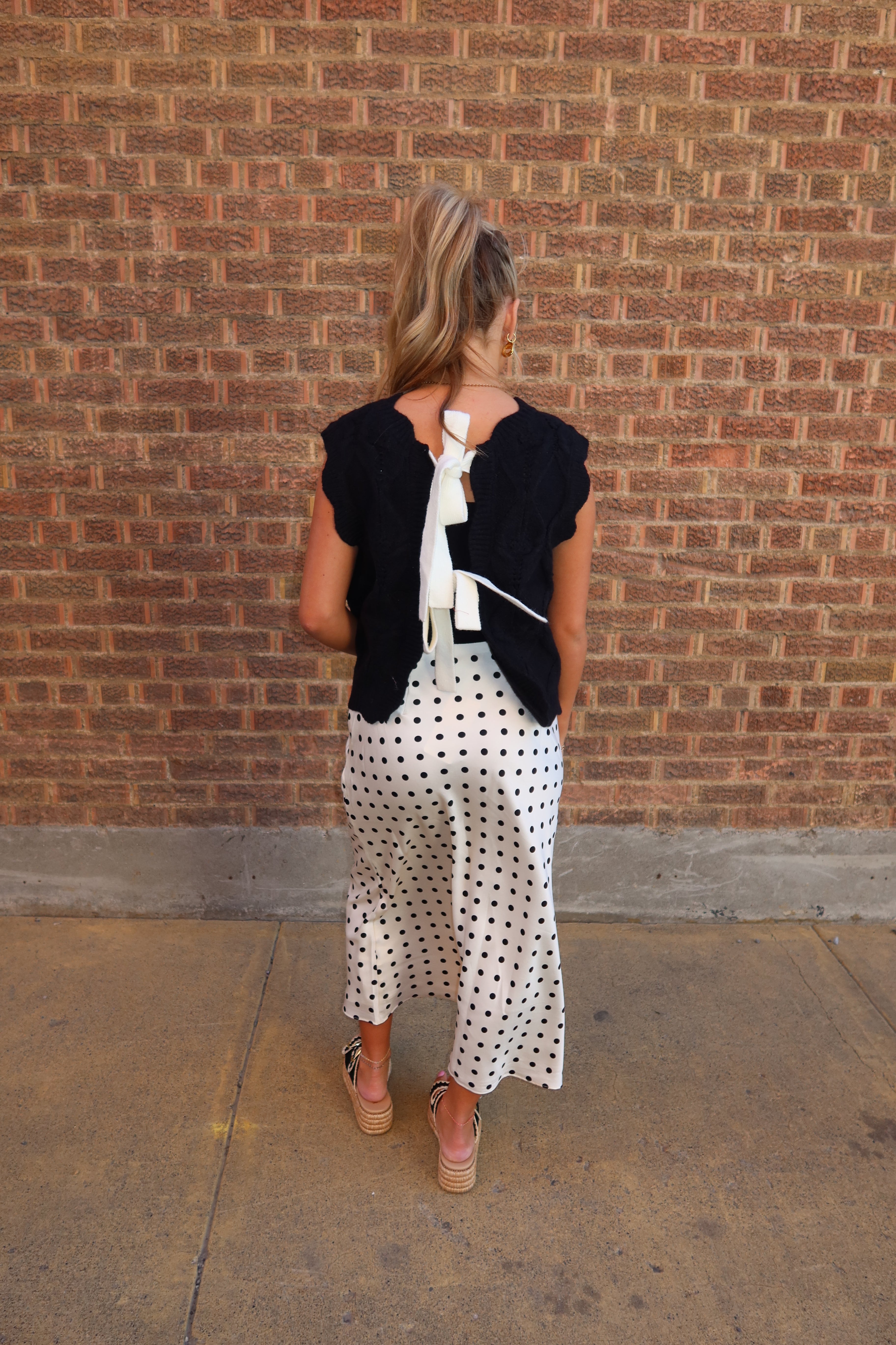 Reversible Knit Vest With Bow Tie