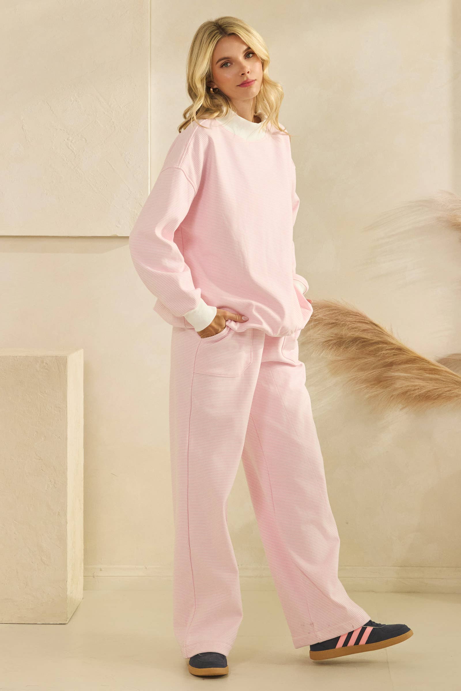 Mock neck striped set