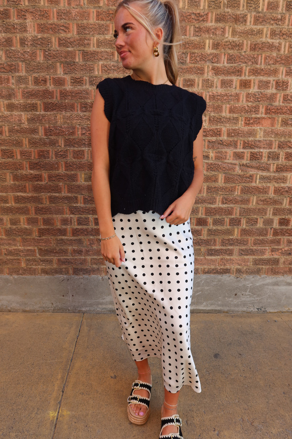 Reversible Knit Vest With Bow Tie