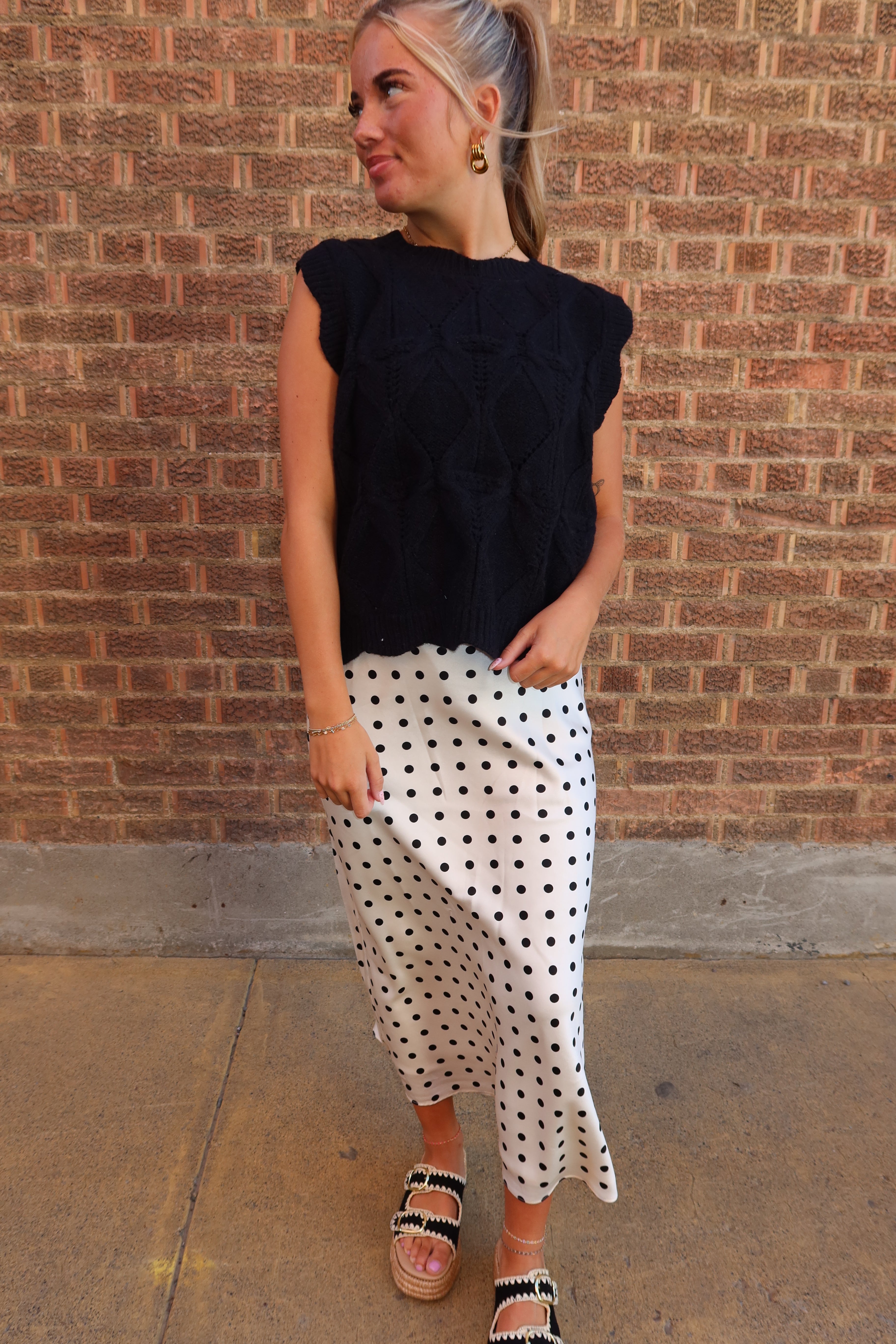 Reversible Knit Vest With Bow Tie