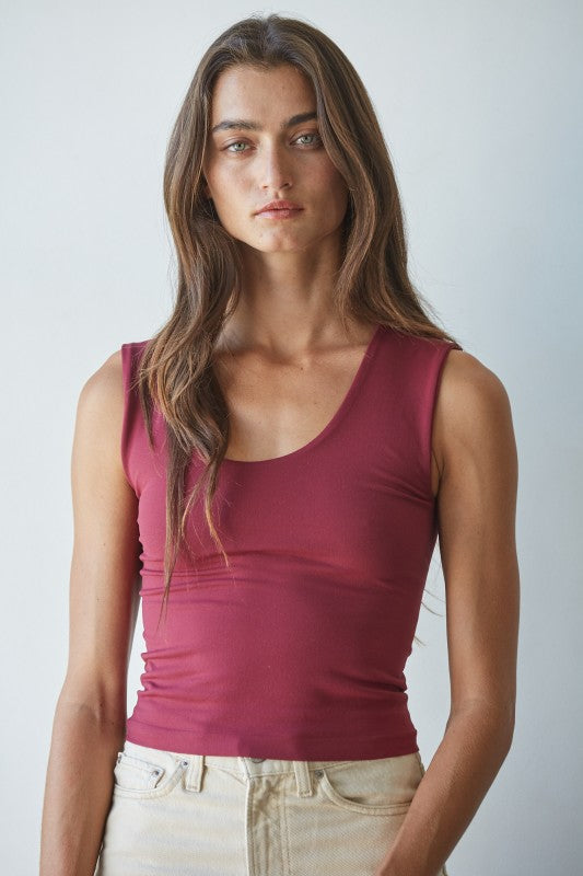 Core Essential Tank