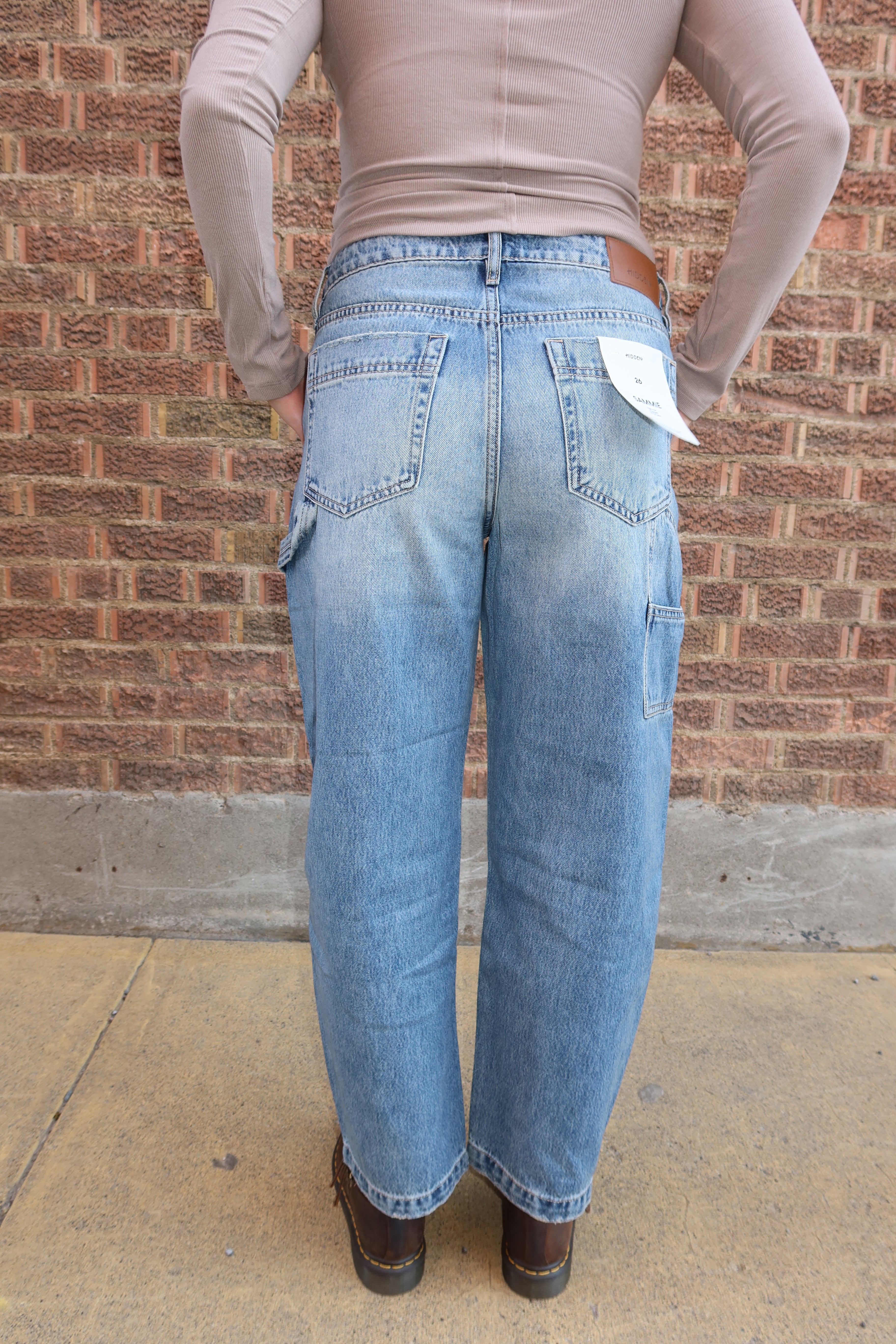 Luna Frame Barrel Jean