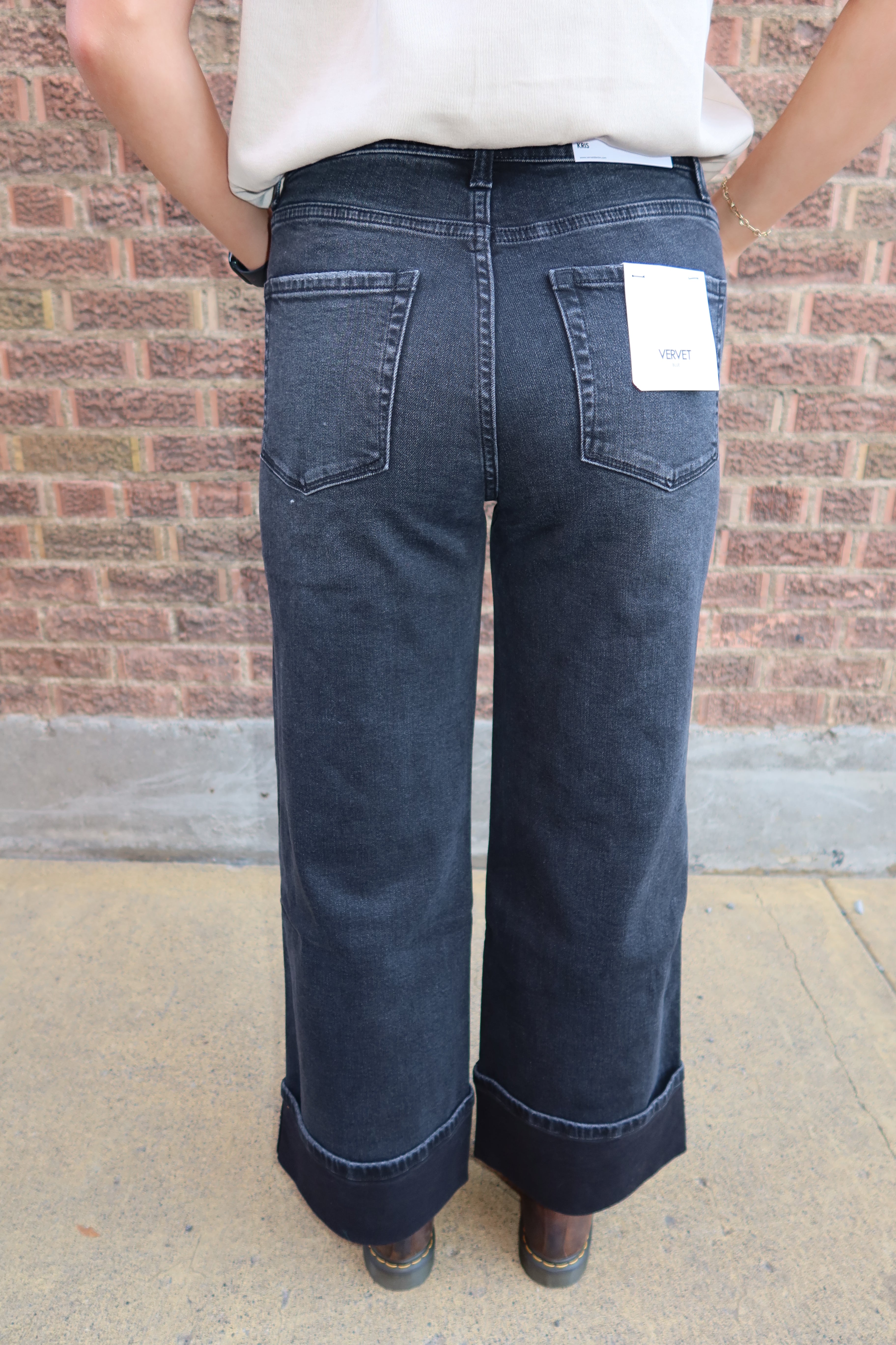 Eclipse Frame Wide Jean