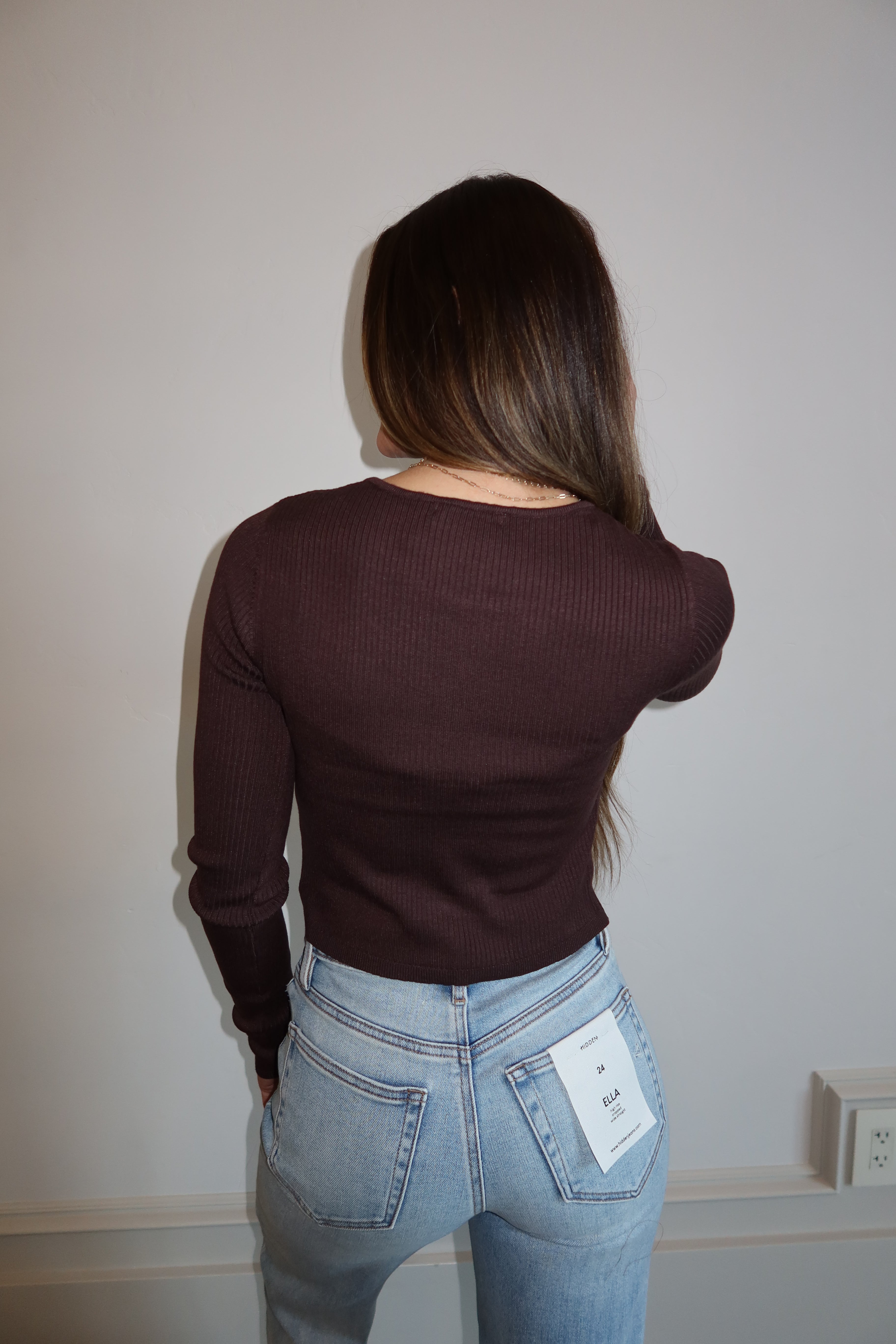 The Tiny Button Crop