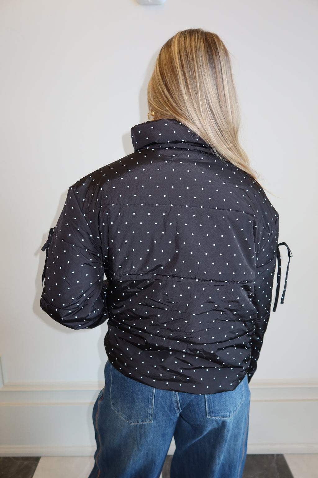 Noir Dot Classic Coat