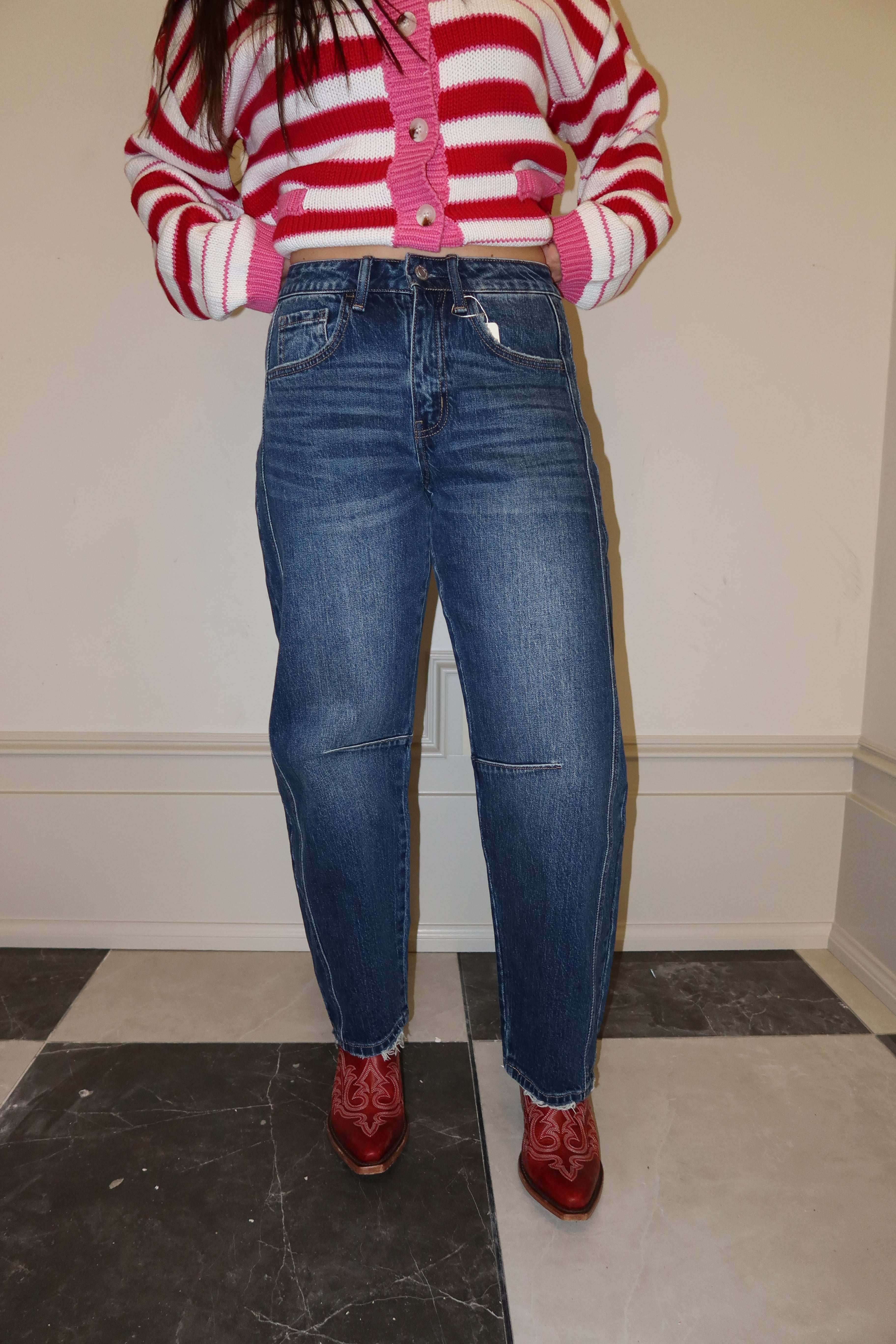 City frame barrel jeans