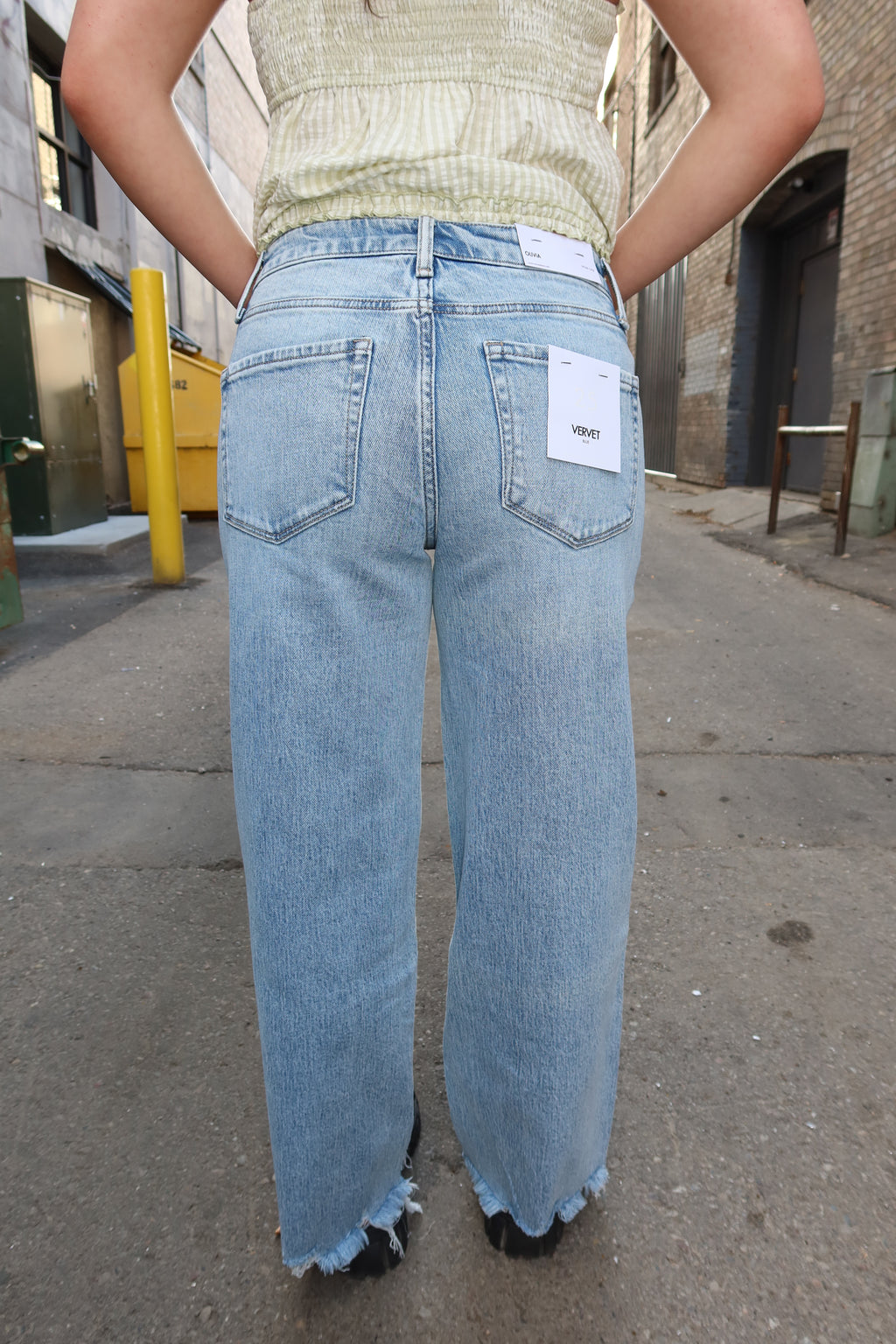 Classic Comfort Straight Jeans