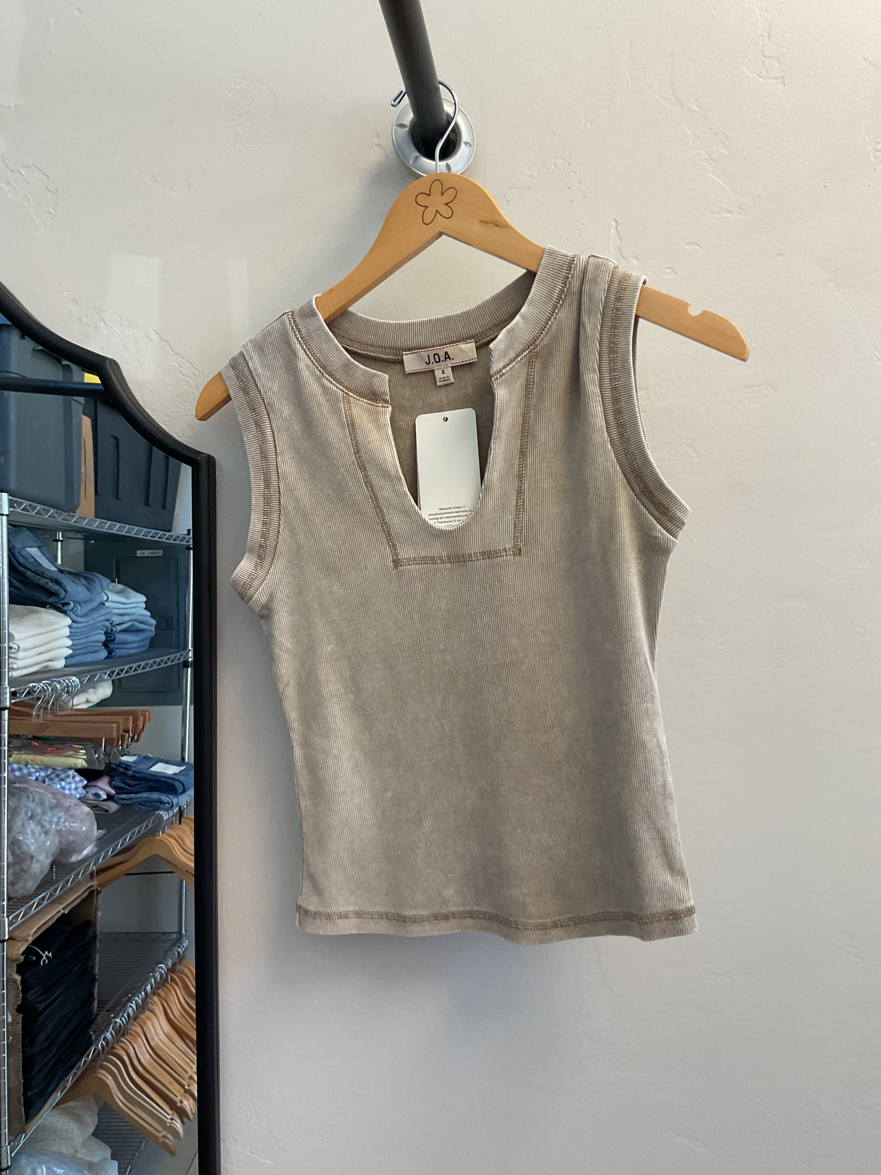 Sandstone Split Neck Tank